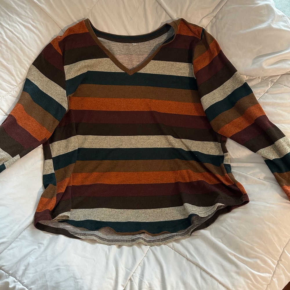 Striped V-Neck Long Sleeve Top